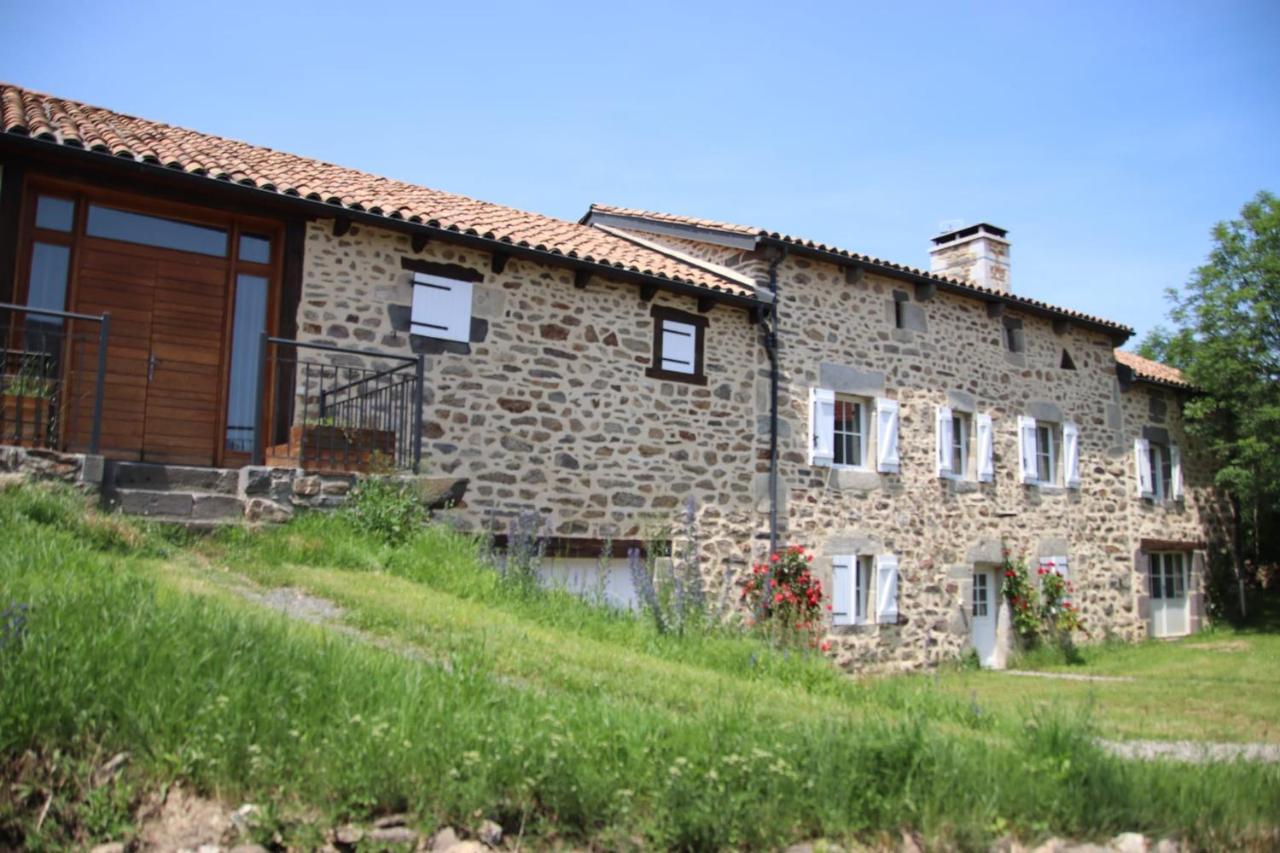 Le Relais D'Anglards Apartamento Exterior foto