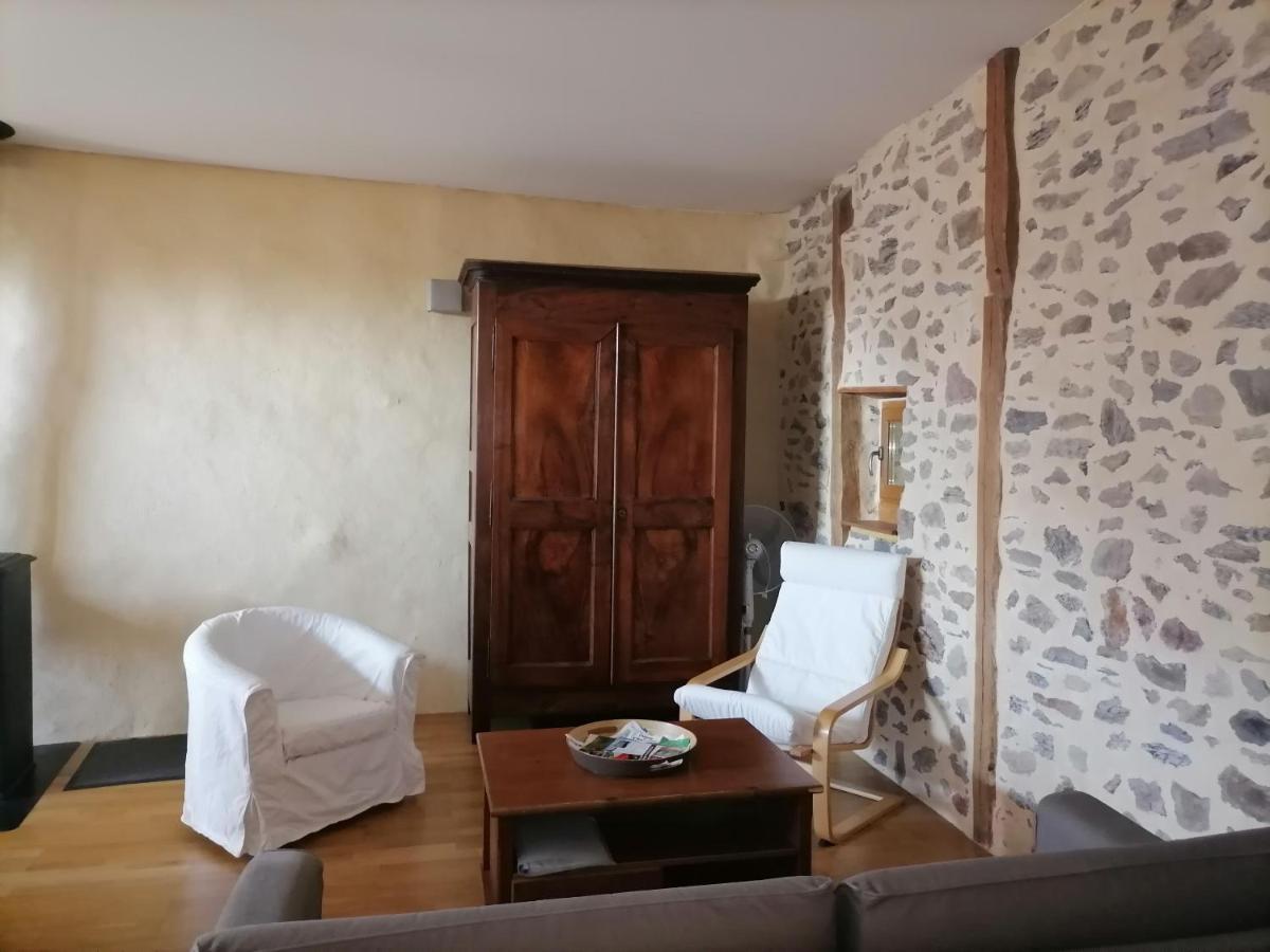 Le Relais D'Anglards Apartamento Exterior foto